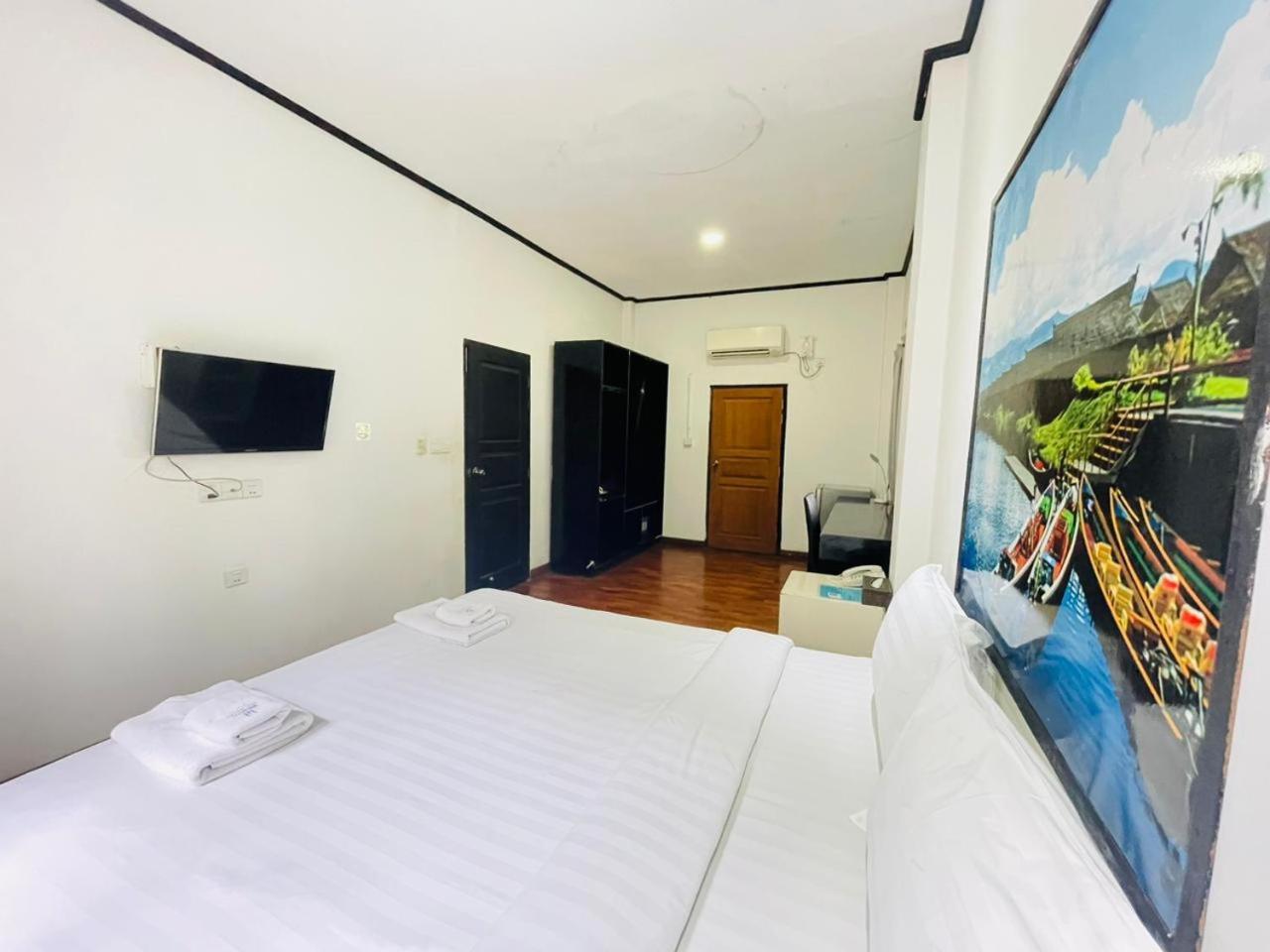 Wh Hotel & Service Apartment Thanlyin Exterior foto