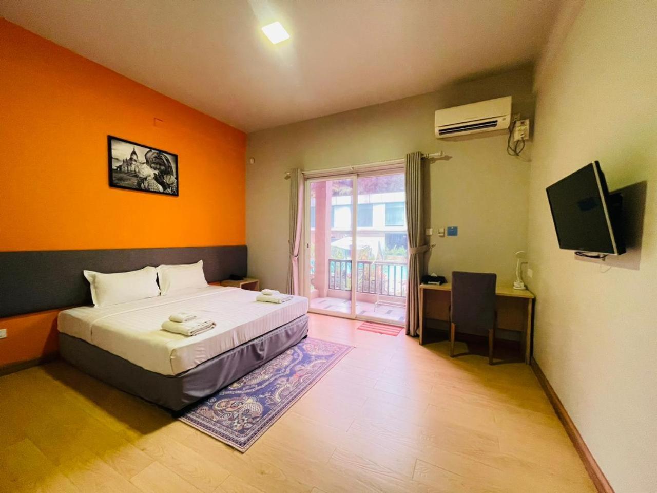 Wh Hotel & Service Apartment Thanlyin Exterior foto